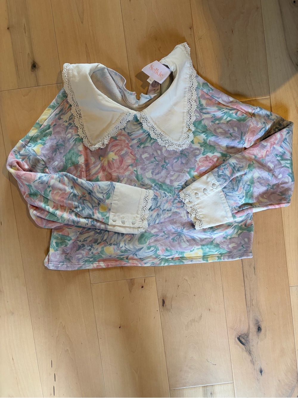 Selkie Pastel Floral Lace-Collar Top